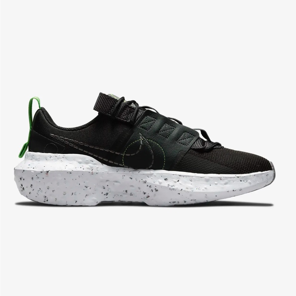 Nike Black and Green Women's Sneakers